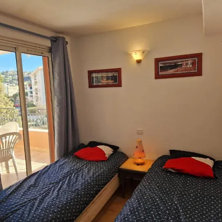 Ste Maxime T3 Terrasse Vue Et Avec Piscine Apartamento Sainte-Maxime