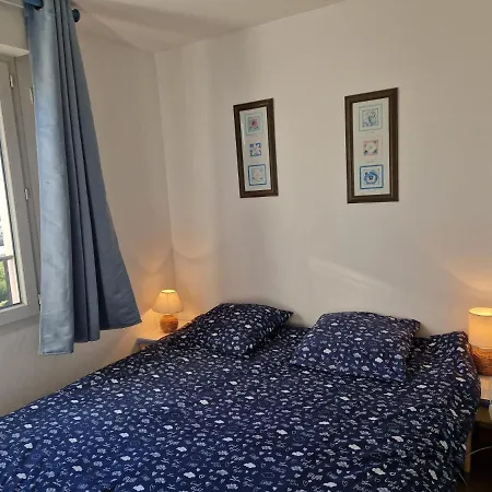 Апартаменты Ste Maxime T3 Terrasse Vue Et Avec Piscine